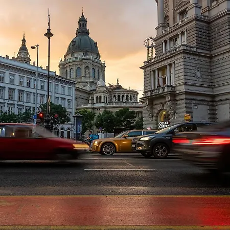 Apartament 2 Between Of Chain Bridge, Cathedral, Parlament,castle Area Budapeszt