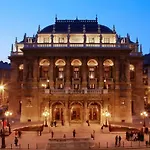 Apartman 2 Between Of Chain Bridge, Cathedral, Parlament,castle Area Budapest